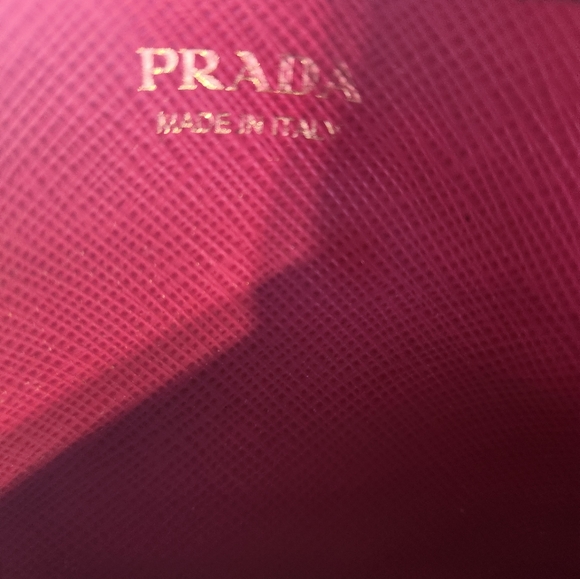 Prada Saffiano card wallet - Picture 3 of 3